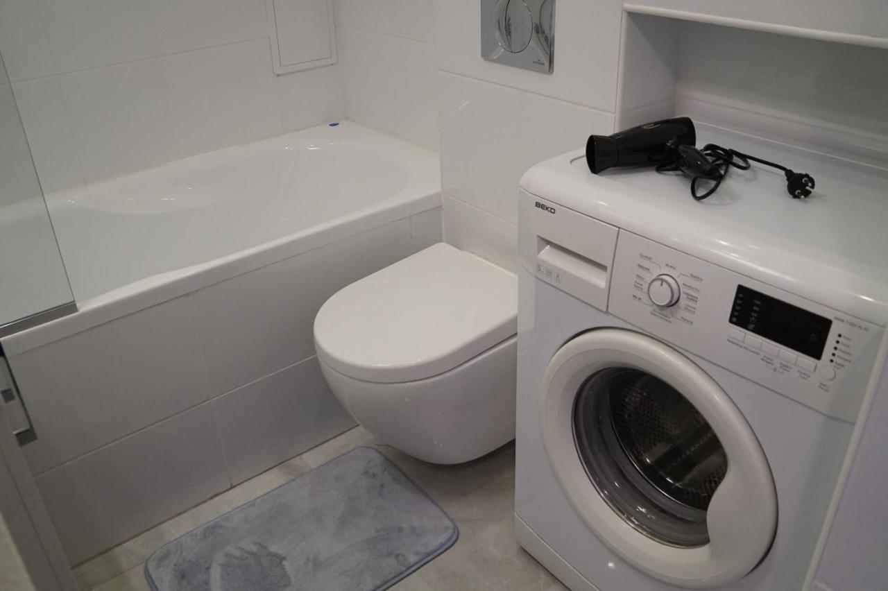 Apartament Gliwice Centrum Dunikowskiego Z Garazem Dış mekan fotoğraf