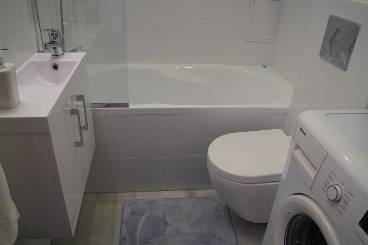 Apartament Gliwice Centrum Dunikowskiego Z Garazem Dış mekan fotoğraf